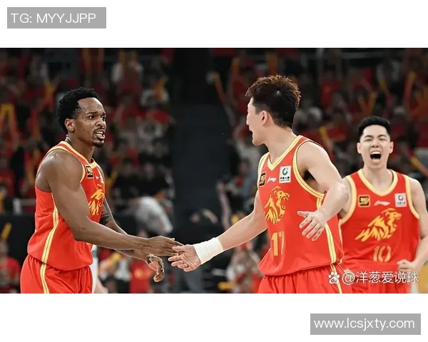 明星篮球技艺与普通球员的差距分析与探讨